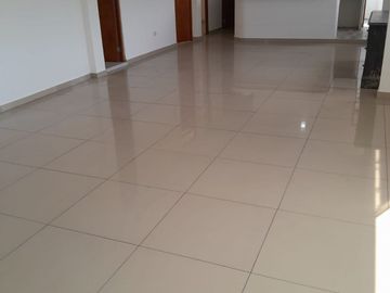 VENDO EN SURCO DEPARTAMENTO 94M2-02DORM-POR UNIV. RICARDO PALMA
