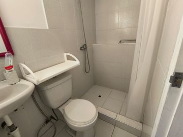 DEPARTAMENTO DUPLEX EN 5to.PISO FRENTE A PARQUE EN SAN MIGUEL….