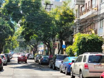 VENDE DEPARTAMENTO A 6 CUADRAS DE METRO BARRANCA 2 RECAMARAS 1 BAÑO