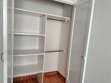 VENDE DEPARTAMENTO A 6 CUADRAS DE METRO BARRANCA 2 RECAMARAS 1 BAÑO