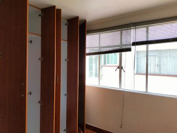 VENDE DEPARTAMENTO A 6 CUADRAS DE METRO BARRANCA 2 RECAMARAS 1 BAÑO
