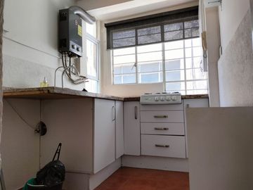 VENDE DEPARTAMENTO A 6 CUADRAS DE METRO BARRANCA 2 RECAMARAS 1 BAÑO
