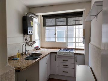 VENDE DEPARTAMENTO A 6 CUADRAS DE METRO BARRANCA 2 RECAMARAS 1 BAÑO