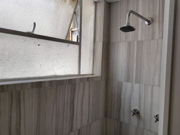 VENDE DEPARTAMENTO A 6 CUADRAS DE METRO BARRANCA 2 RECAMARAS 1 BAÑO
