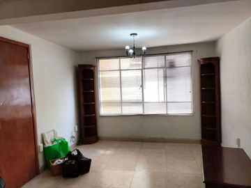 VENDE DEPARTAMENTO A 6 CUADRAS DE METRO BARRANCA 2 RECAMARAS 1 BAÑO