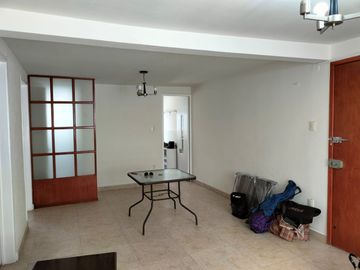 VENDE DEPARTAMENTO A 6 CUADRAS DE METRO BARRANCA 2 RECAMARAS 1 BAÑO