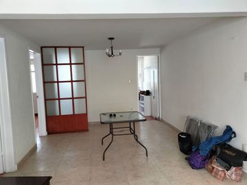 VENDE DEPARTAMENTO A 6 CUADRAS DE METRO BARRANCA 2 RECAMARAS 1 BAÑO