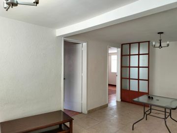 VENDE DEPARTAMENTO A 6 CUADRAS DE METRO BARRANCA 2 RECAMARAS 1 BAÑO