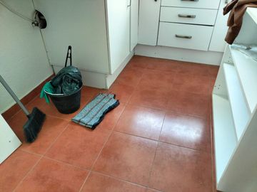VENDE DEPARTAMENTO A 6 CUADRAS DE METRO BARRANCA 2 RECAMARAS 1 BAÑO