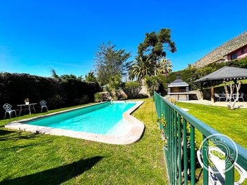Casa con piscina Lomas de Lo Aguirre Santiago