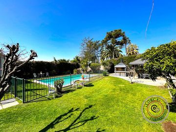 Casa con piscina Lomas de Lo Aguirre Santiago