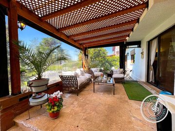 Casa con piscina Lomas de Lo Aguirre Santiago