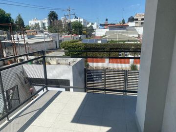 VENDO DEPARTAMENTO 2 RECAMARAS 2 BAÑOS 1 ESTAC. Y ROOF GARDEN COMUN