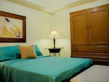 Lumiere Residences 2 Bedroom Condominium Unit with Parking For Sale Lease Rent in Pasig City by DMCI Homes