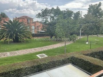 ARRIENDO CASA CAMINO DE ARRAYANES