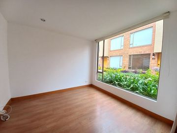 ARRIENDO CASA CAMINO DE ARRAYANES