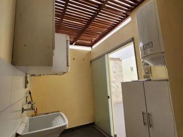 VENDO DEPARTAMENTO DUPLEX – SAN BORJA