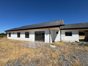 Casa Nueva 4D2B Piscina en km 7 camino a Cato, Chillán