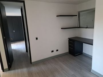 VENDO APARTAMENTO EN LOMAS DE LOS BERNAL BELEN MEDELLIN