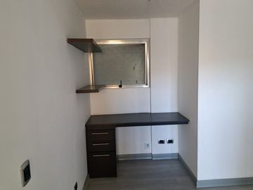 VENDO APARTAMENTO EN LOMAS DE LOS BERNAL BELEN MEDELLIN