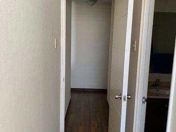 🏡 Venta Departamento Amoblado y Remodelado – Condominio Torres de Huayquique 🌊✨