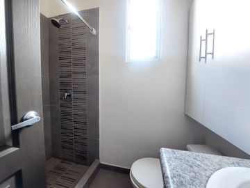 VENDO CASA 135,10 M2   CONJUNTO FAMILIAR – POMASQUI