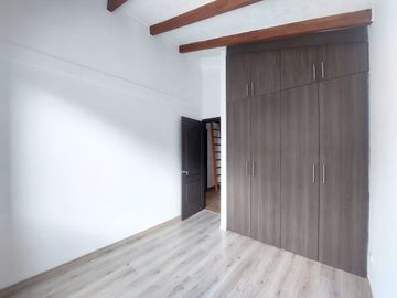 VENDO CASA 135,10 M2   CONJUNTO FAMILIAR – POMASQUI