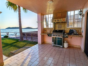 casa frente a la playa mar en venta san carlos sonora beachfront house for sale san carlos