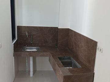 For Sale House in Cimanggu Spring Bogor City In Front of Toll Road, Available Developer Mortgage