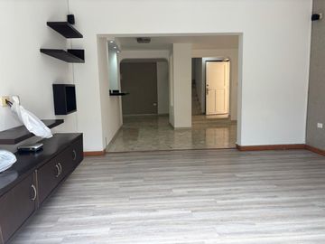 VENDO CASA CONJUNTO RESIDENCIAL CALEDONIA EN EL BARRIO TERRAZAS EN BUCARAMANGA