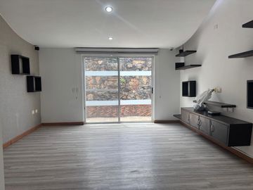 VENDO CASA CONJUNTO RESIDENCIAL CALEDONIA EN EL BARRIO TERRAZAS EN BUCARAMANGA