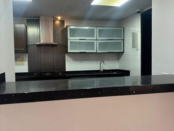 VENDO CASA CONJUNTO RESIDENCIAL CALEDONIA EN EL BARRIO TERRAZAS EN BUCARAMANGA