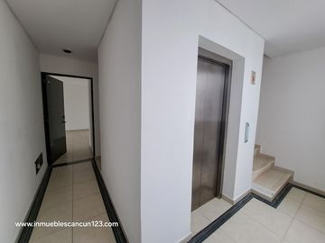 CENTRICO DEPARTAMENTO CON ELEVADOR Y ALBERCA 3 REC 2 BAÑOS 120 MTS