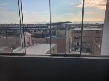 Venta de Mini-departamento en Urb. Tomás Valle. A 15 min. del Aeropuerto. San Martín de Porres