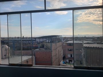Venta de Mini-departamento en Urb. Tomás Valle. A 15 min. del Aeropuerto. San Martín de Porres