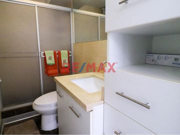 Se Vende Original Departamento Con Dos Habitaciones Y Terraza En Santa Catalina