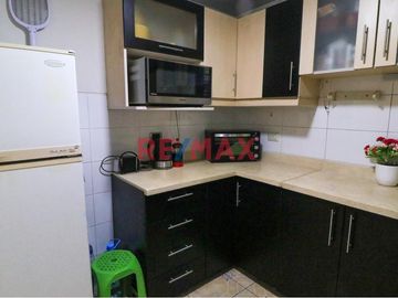 Se Vende Original Departamento Con Dos Habitaciones Y Terraza En Santa Catalina