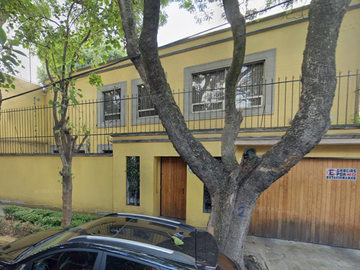 Casa, C. Dulce Olivia, Santa Catarina, Coyoacán, Ciudad de México.