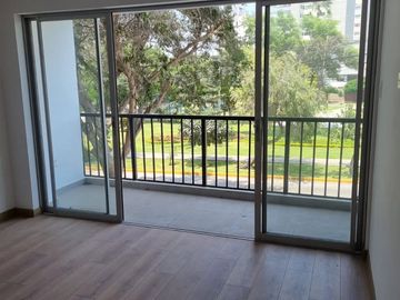 OPORTUNIDAD ÚNICA, VENTA DE DEPARTAMENTO DE 125M2 CON ESTACIONAMIENTO EN SURCO