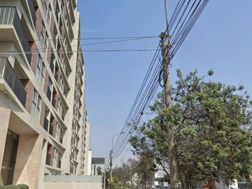 OPORTUNIDAD ÚNICA, VENTA DE DEPARTAMENTO DE 125M2 CON ESTACIONAMIENTO EN SURCO