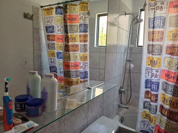 VENDO HERMOSO DEPARTAMENTO 3 DORM. TERRAZA /BALCÓN, AREA SERVICIO COMPLETA