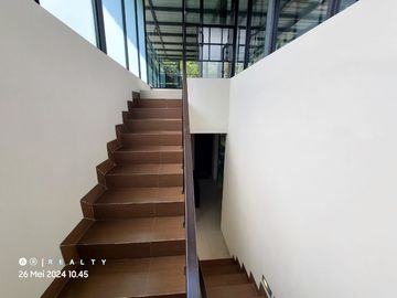 Rumah Minimalis Furnished di Kawasan Sejuk dan Asri Dago Bandung