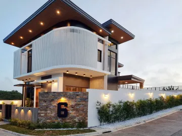 Brand New Fully Furnished 4 Bedroom House and Lot in Pineview Heights in Amadeo, Cavite For Sale