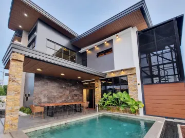 Brand New Fully Furnished 4 Bedroom House and Lot in Pineview Heights in Amadeo, Cavite For Sale