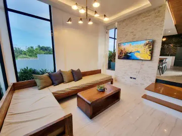 Brand New Fully Furnished 4 Bedroom House and Lot in Pineview Heights in Amadeo, Cavite For Sale