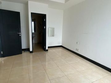 For Sale 3 Bedrooms Apartment at Essence Darmawangsa, Kebayoran Baru South Jakarta