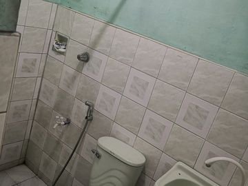 Apartment in Bgy Olympia, Makati