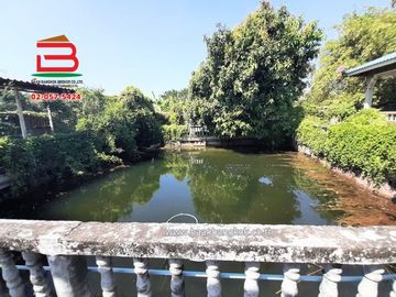 ที่ดินพร้อมบ้านเดี่ยว หมู่บ้าน แบนชะโด 2 แยก 10 เนื้อที่ 200 ตรว. ถนนประชาร่วมใจ แขวงทรายกองดินใต้ เขตคลองสามวา กรุงเทพฯ