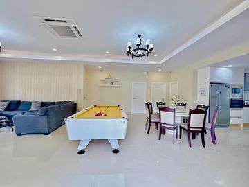 Dusit Pattaya Hill Pool Villa for Sale