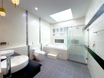 Dusit Pattaya Hill Pool Villa for Sale